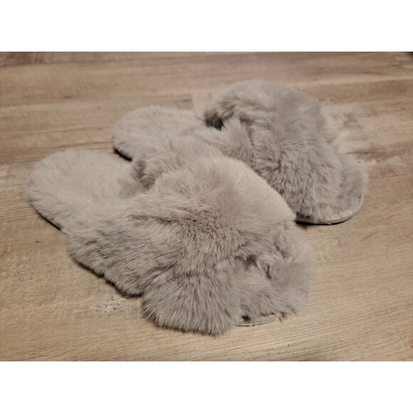 Lauren Conrad LC X-Band Criss Cross Faux Fur Gray Slippers Sz L (8-9) - Picture 1 of 5